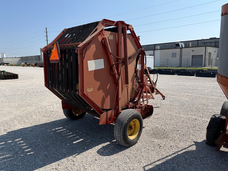 massey-ferguson-450-image-5