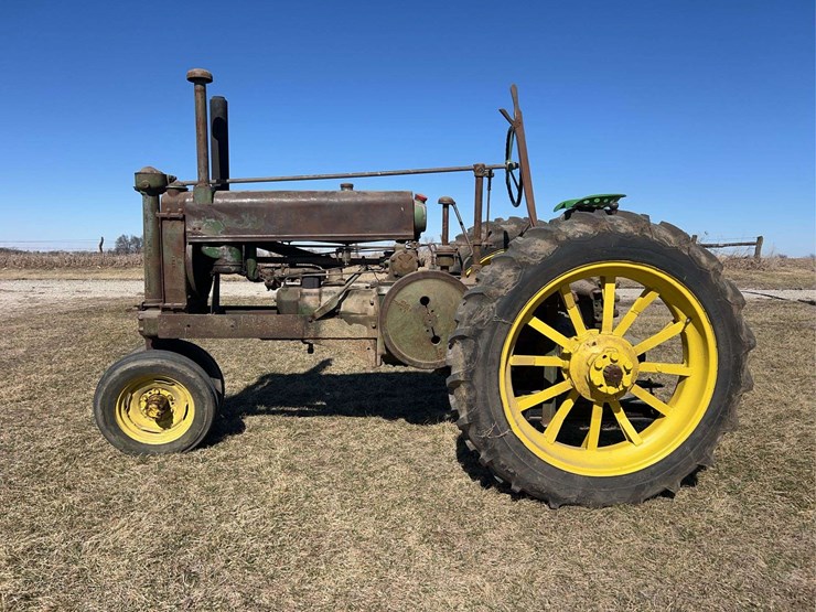 john-deere-model-a-image-2