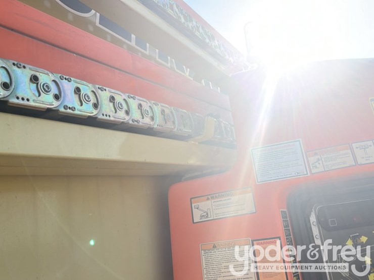 2013-jlg-1250ajp-image-17
