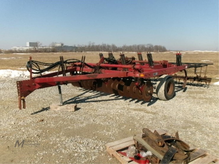 case-ih-6500-image-2