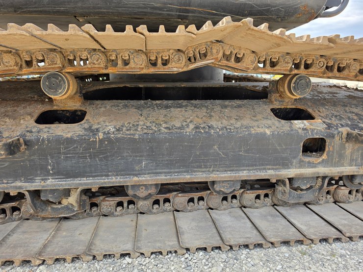 2021-hitachi-zx210-lc-6n-image-21