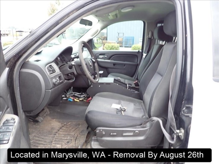 2013-chevrolet-tahoe-image-4
