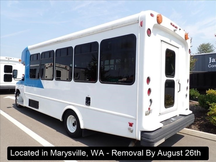 2019-ford-e450-image-8