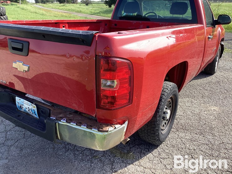 2010-chevrolet-silverado-1500-image-15