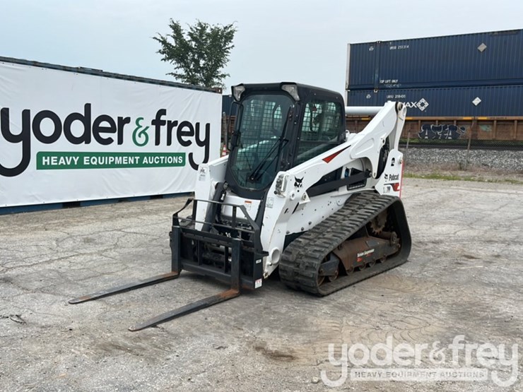 2022-bobcat-t870-image-2