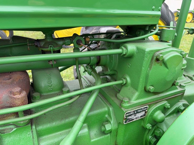 john-deere-model-b-image-43