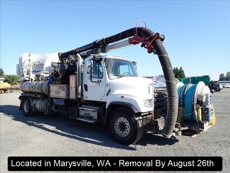 2016-freightliner-114sd-image-44