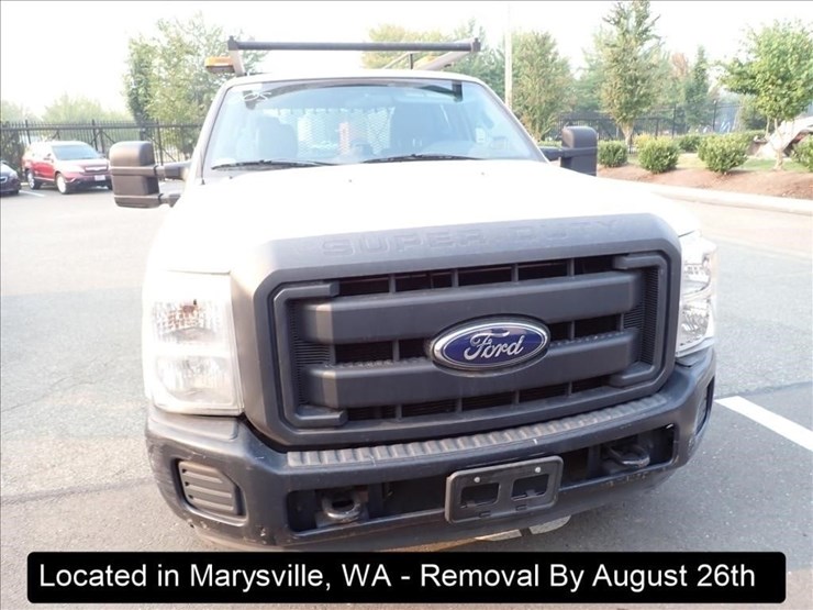 2015-ford-f250-xl-image-25