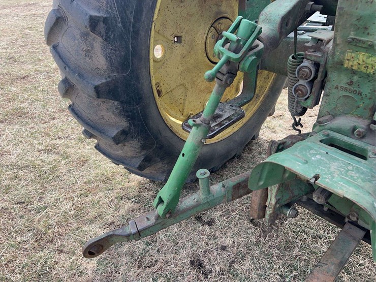 john-deere-630-image-38