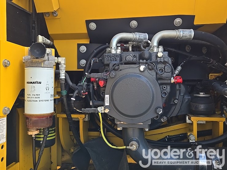 2016-komatsu-pc170-lc-10-image-39