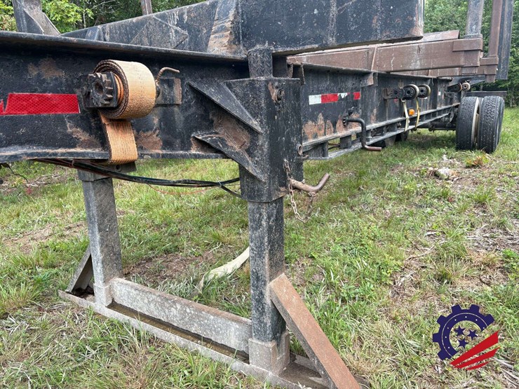1999-pitts-triple-bunk-t/a-log-trailer-image-14