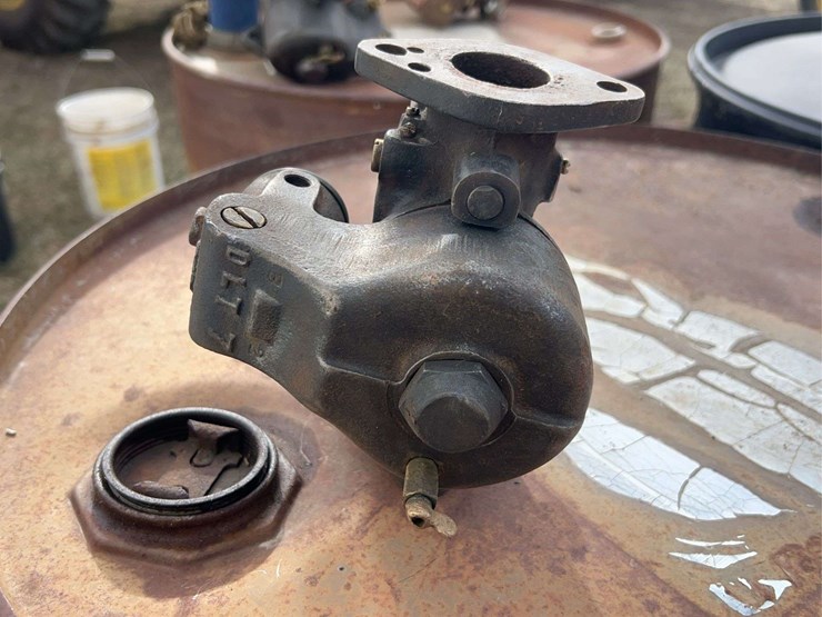 john-deere-10-image-12