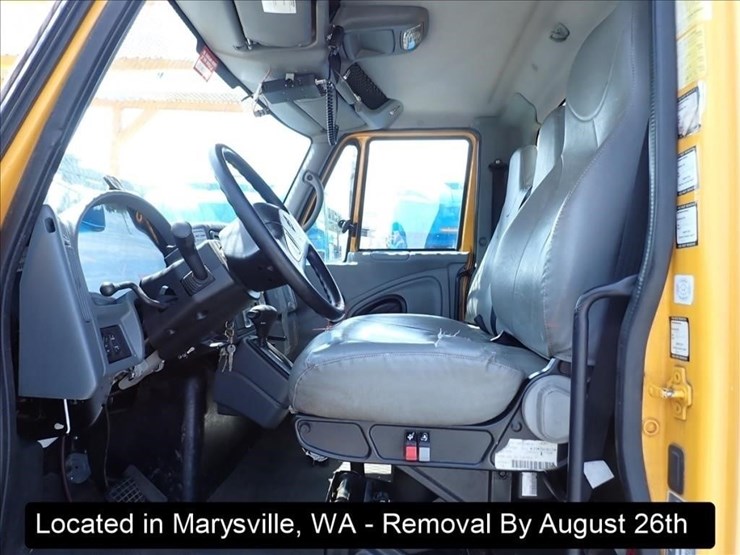 2002-international-durastar-4300-image-15