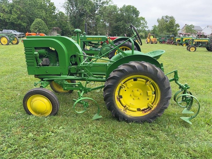 john-deere-la-image-2