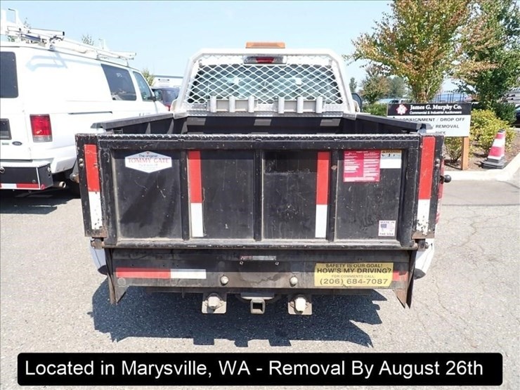 2015-ford-f150-xl-image-13