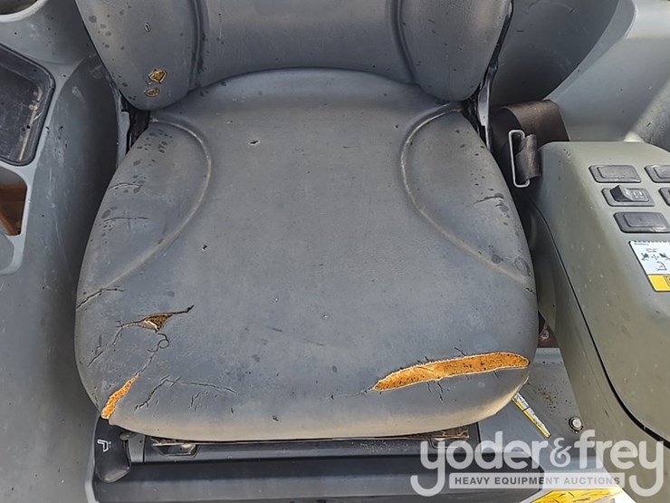 2019-bobcat-e20-image-37