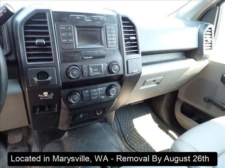 2015-ford-f150-xl-image-21