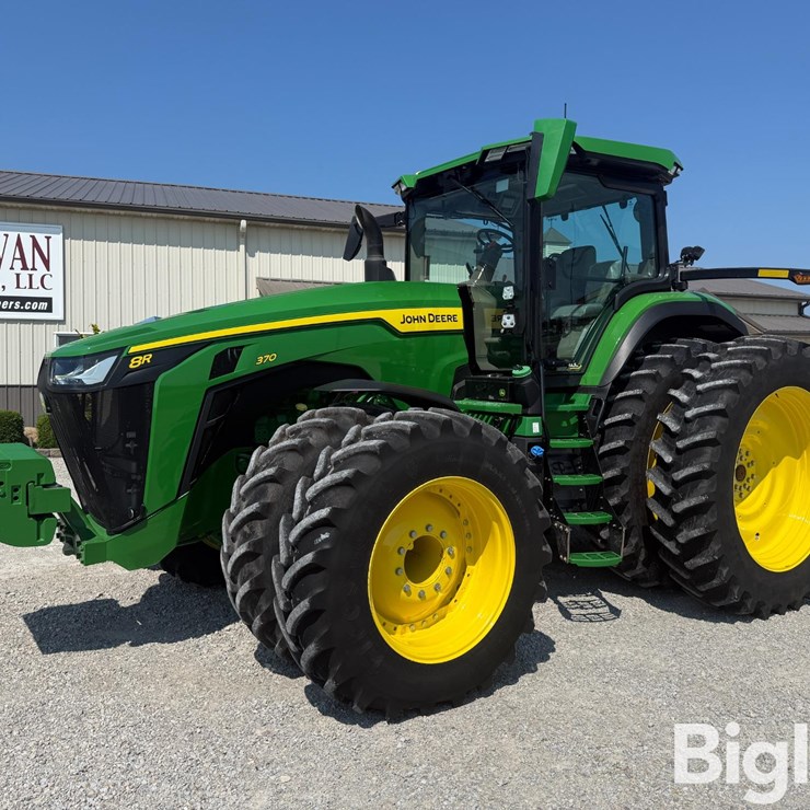 2025 JOHN DEERE 8R 370