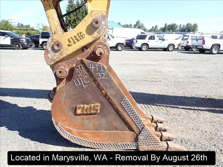 1997-john-deere-230-image-9