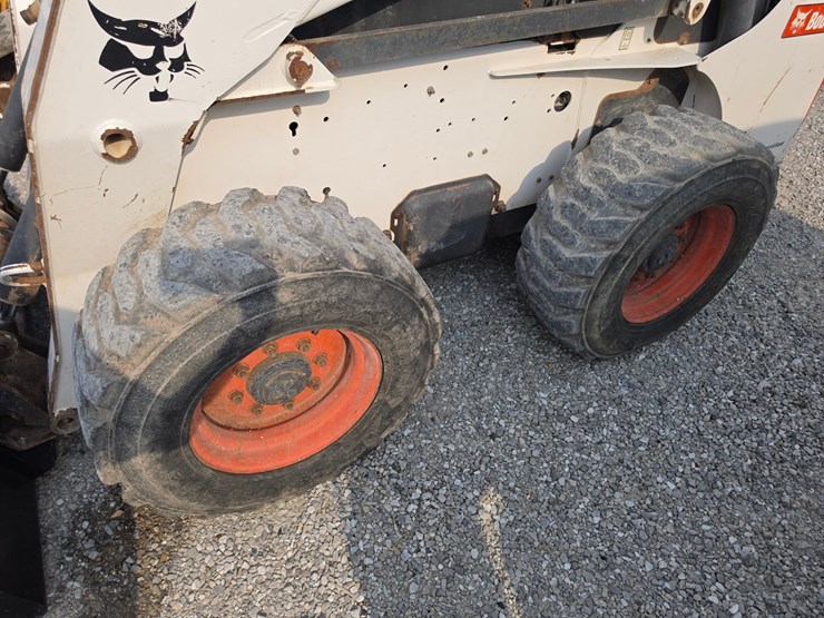 2007-bobcat-s300-image-14