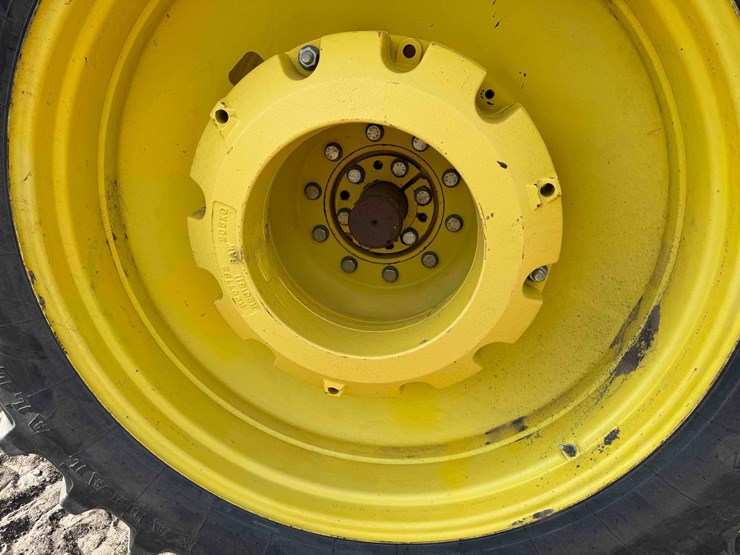 john-deere-8330-image-13