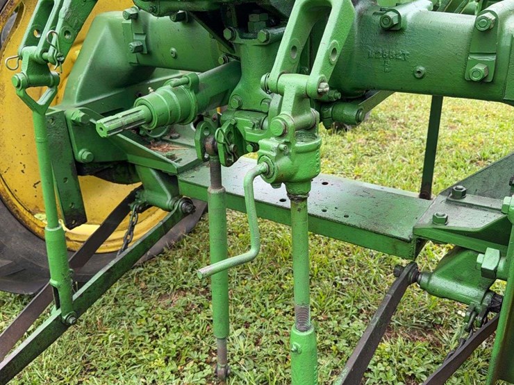 1957-john-deere-420-image-38