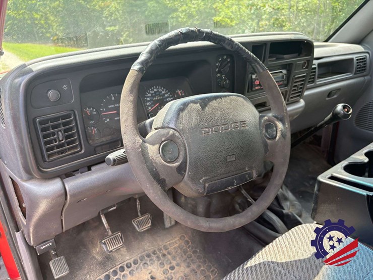 1997-dodge-3500-image-31