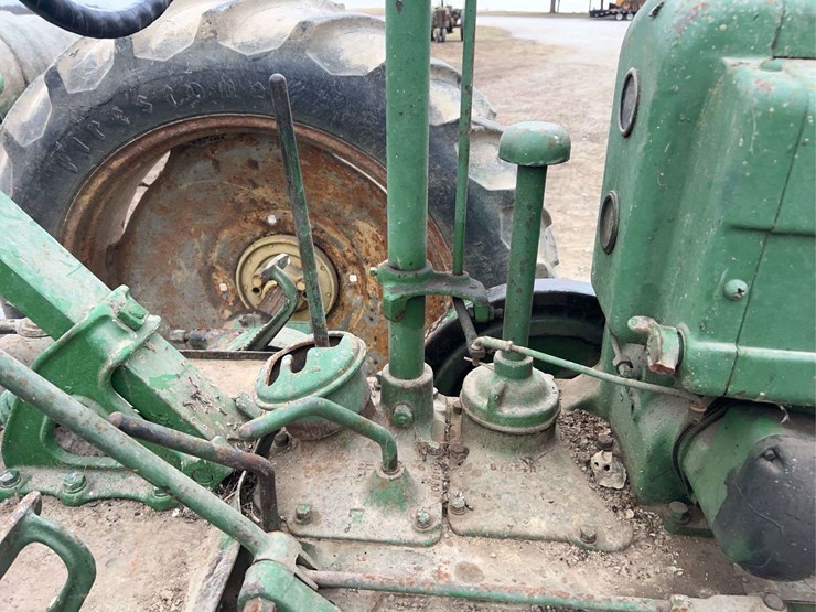 john-deere-model-b-image-27