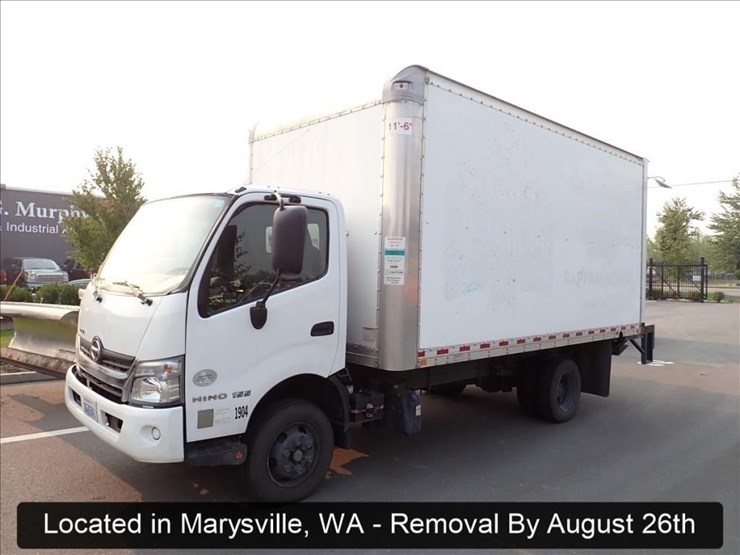 2019-hino-155-image-1