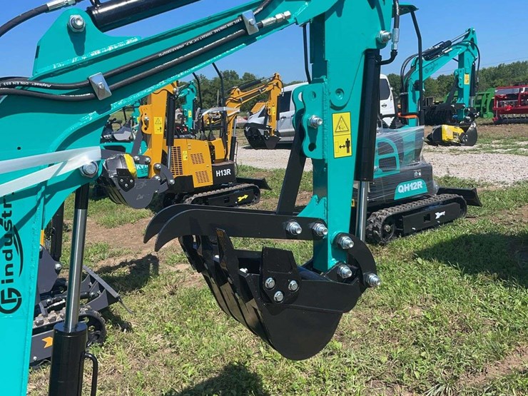 mh13rx-mini-excavator-image-4