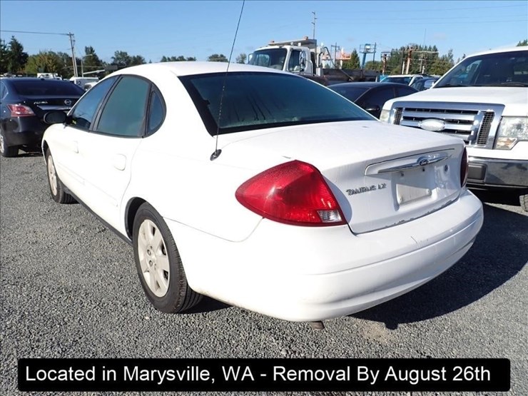 2002-ford-taurus-x-image-10