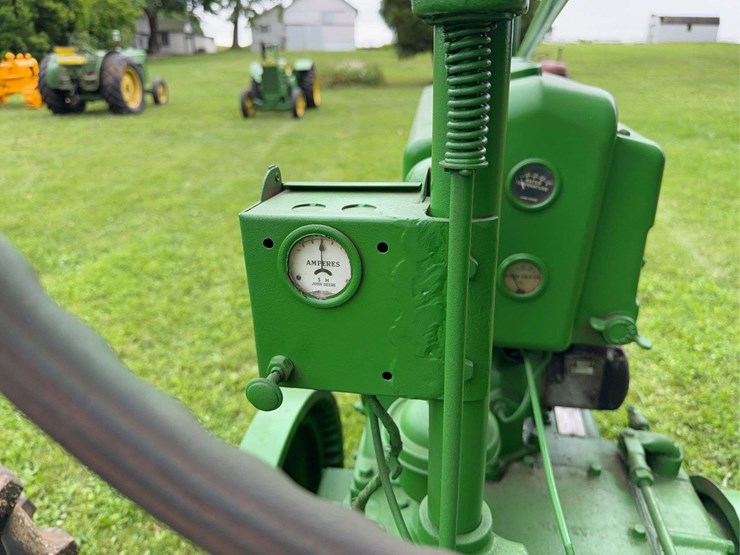 john-deere-model-a-image-36