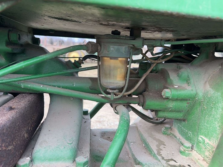 john-deere-70-image-65