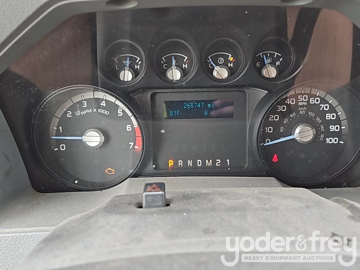 2014-ford-f350-sd-image-36