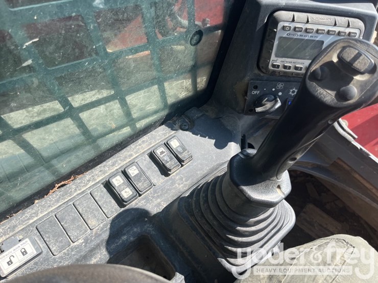 2018-takeuchi-tl12v2-image-7