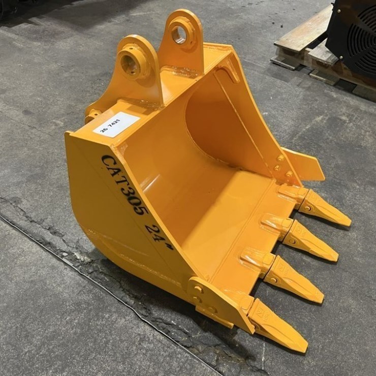 2026 CATERPILLAR 305