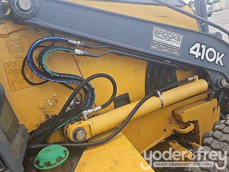 2014-deere-410k-image-17