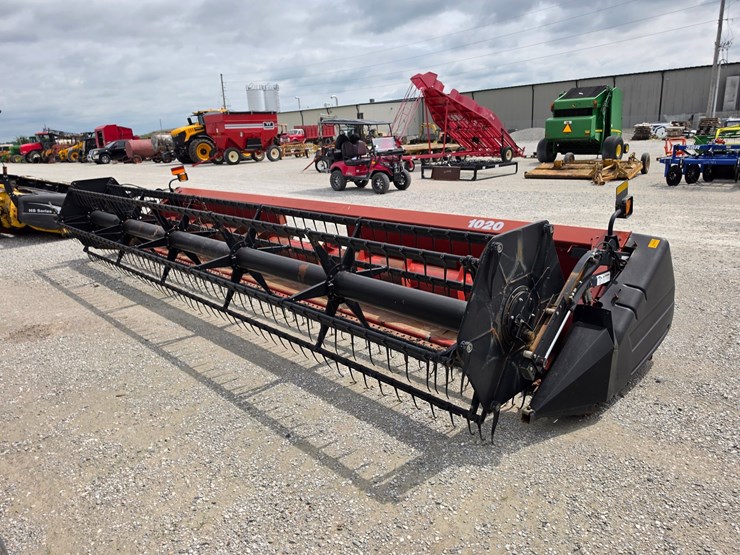 2005-case-ih-1020-image-1
