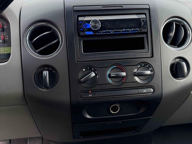 2008-ford-f150-xlt-image-19