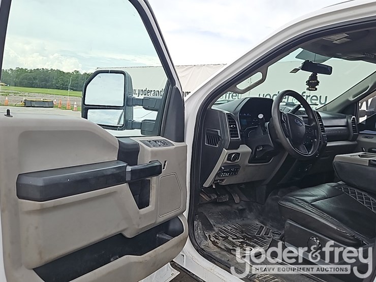 2019-ford-f450-xl-image-23
