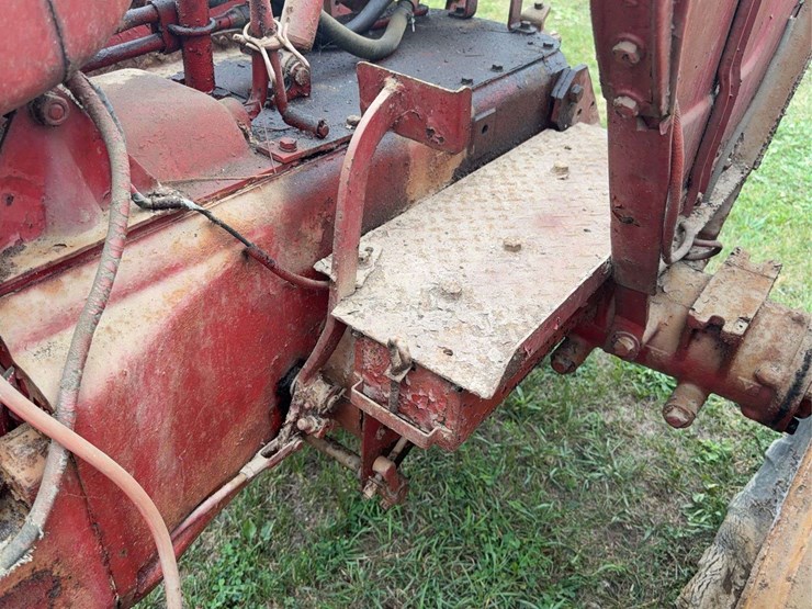 massey-ferguson-30-image-43