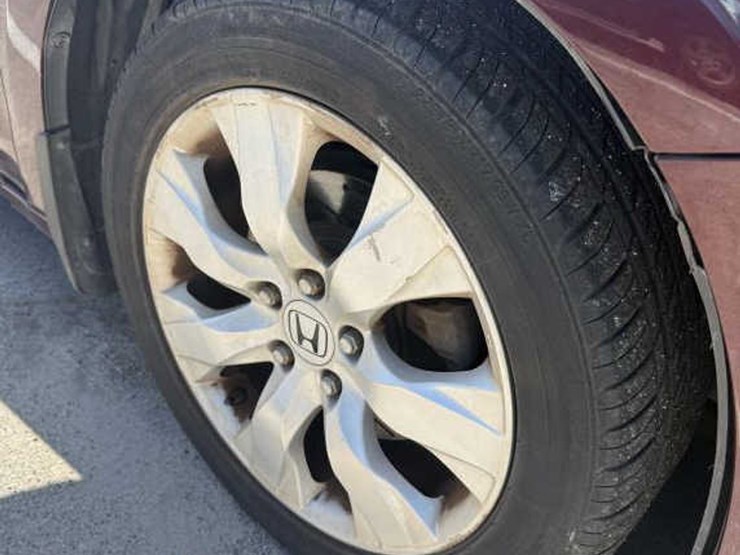 #229-•-2009-honda-accord-image-16