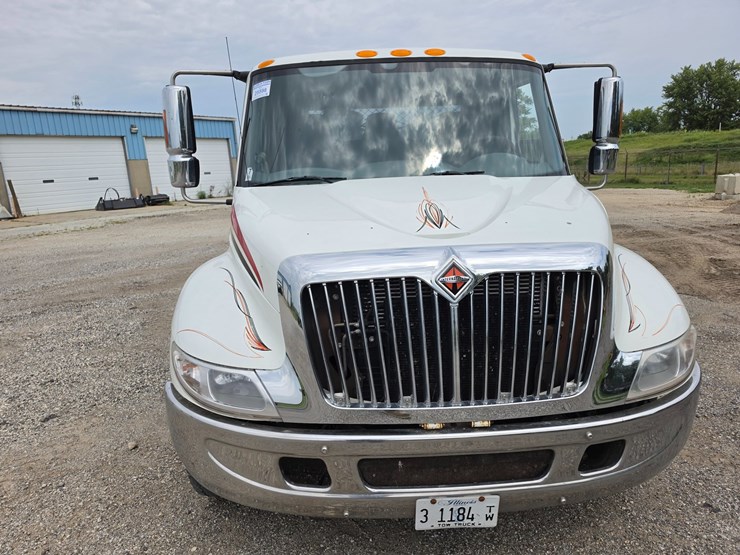 2002-international-durastar-4300-image-28