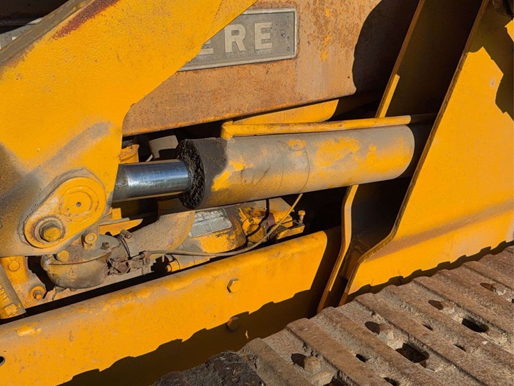 john-deere-440-image-34