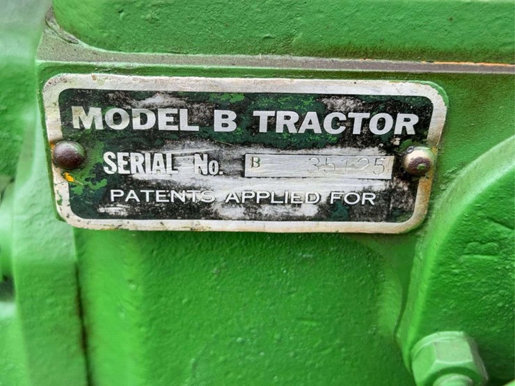 john-deere-model-b-image-47