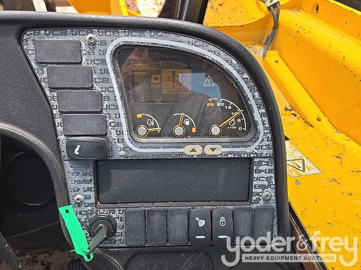 2017-jcb-510-56-image-64