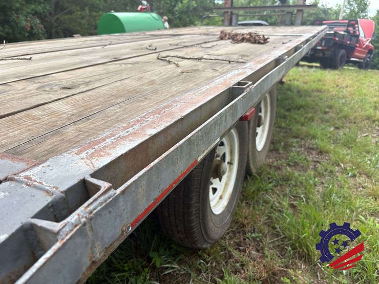 t/a-25’-gooseneck-trailer-image-31