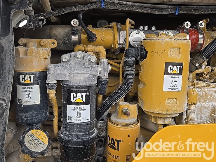 2019-caterpillar-938m-image-45