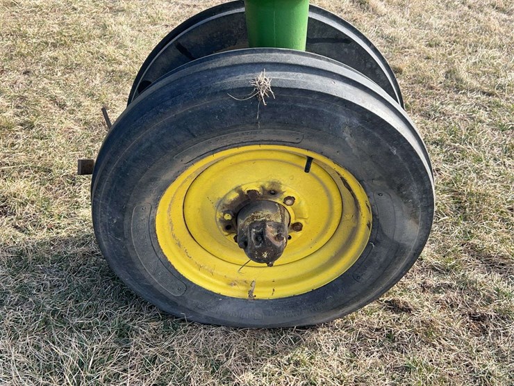 john-deere-model-a-image-18