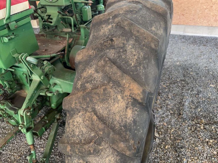 john-deere-70-image-16